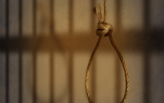 noose in prison cell